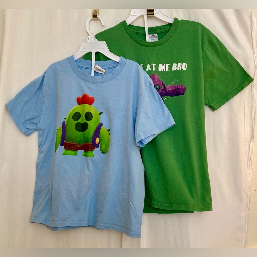 Set of 2 Kids Graphic T-Shirts - Light Blue Cactus & Green Dino Size M